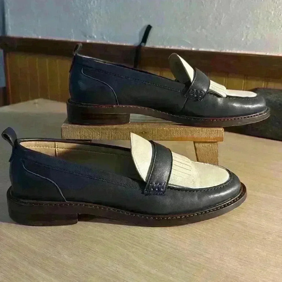 Ann Taylor Colorblock Leather Loafers - Picture 2 of 7